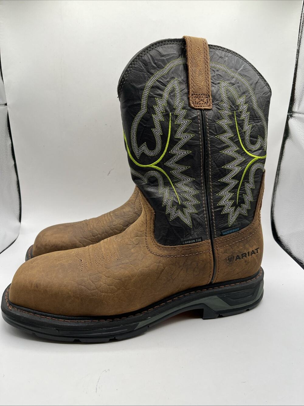 ARIAT WORK Hog Men's 10.5 D Carbon Toe Waterproof Leather Boot Tumbled Bark NWT